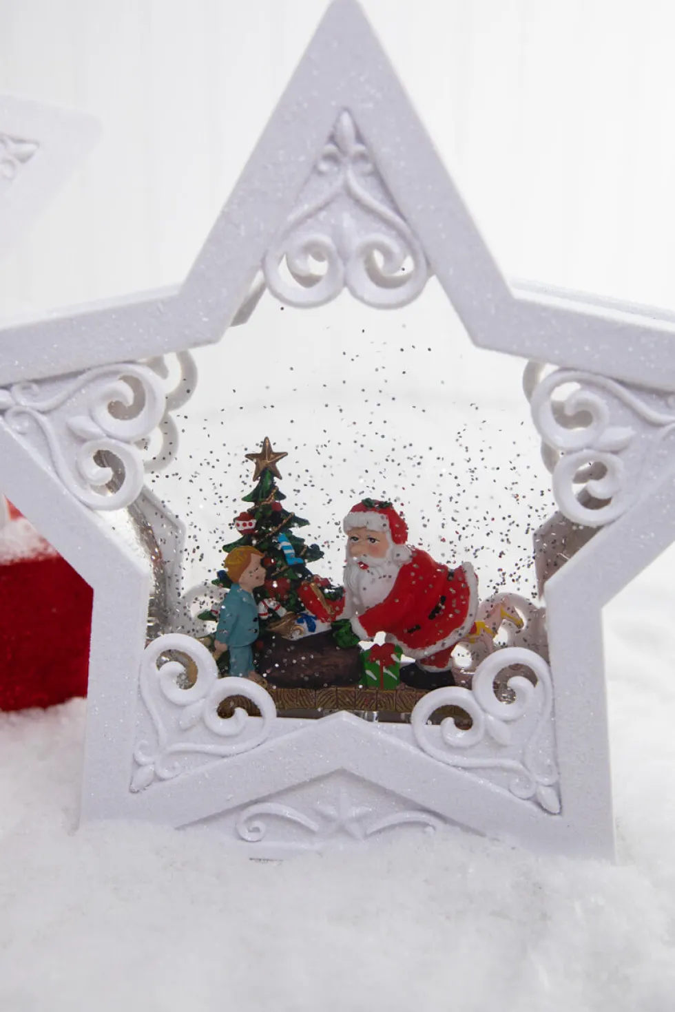 10.5" Battery Operated Lighted Spinning Water Globe Star with Timer