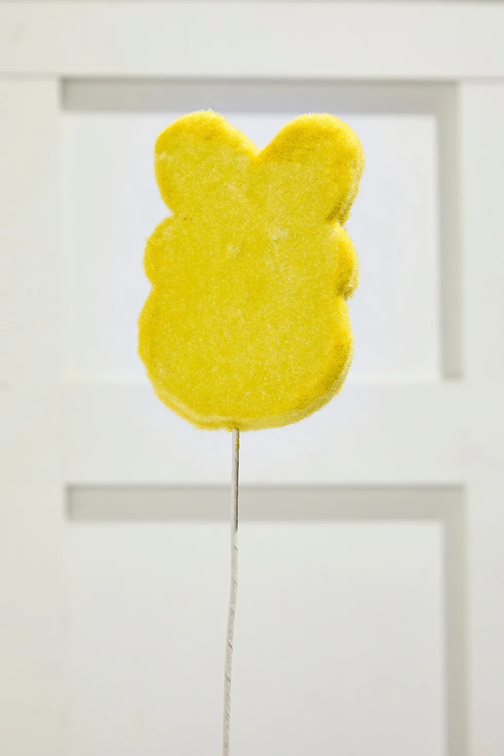20" Bunny Cutout Spray