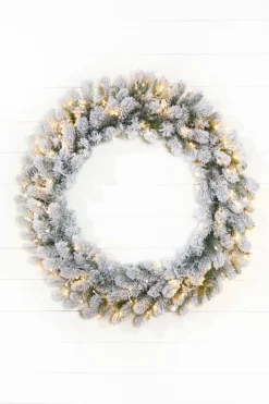 36" Classic Flocked Wreath With Warm White LED Lights