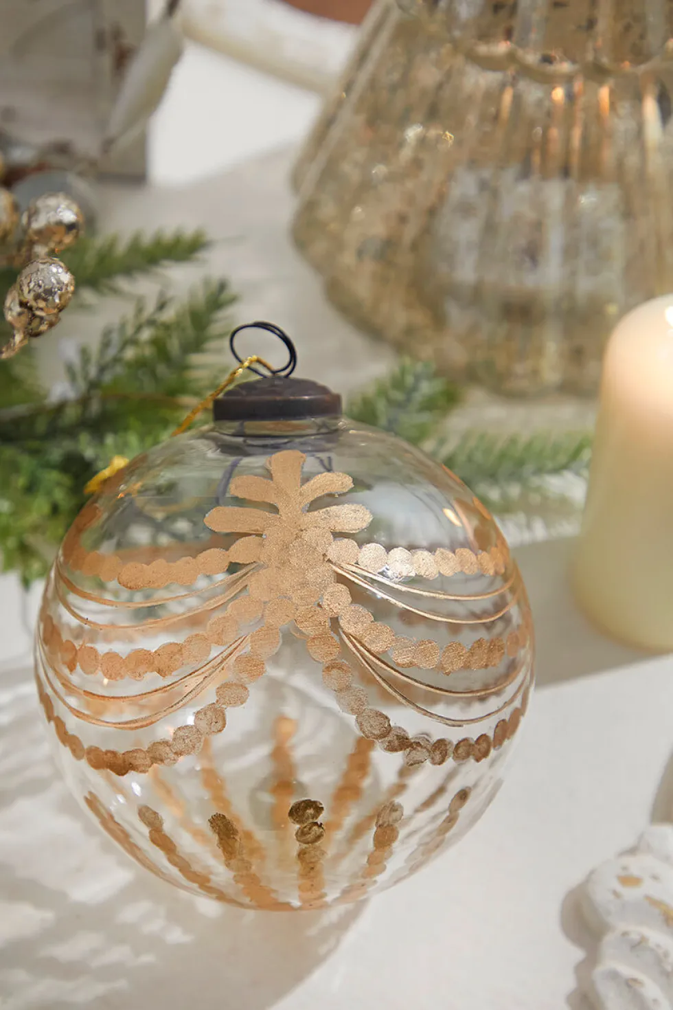 5" Etched Golden Garland Glass Ornament