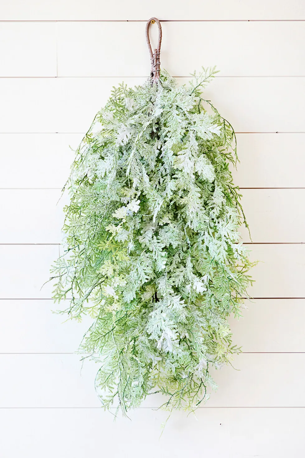 36" Frosted Fern Swag