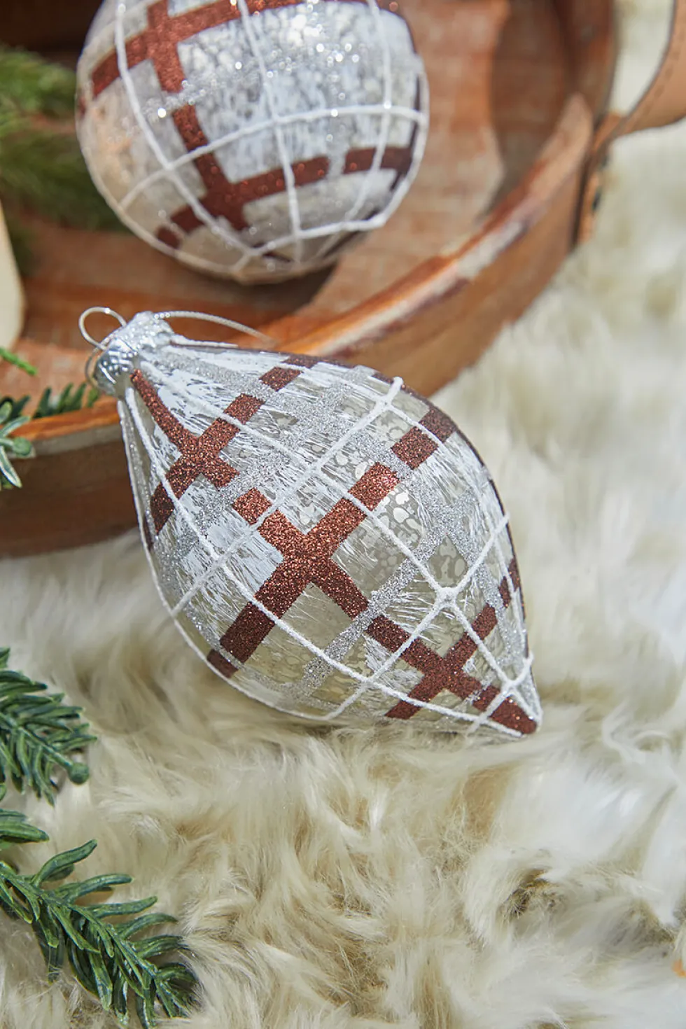 4"-5" Glass Forest Plaid Ball/Finial Ornament