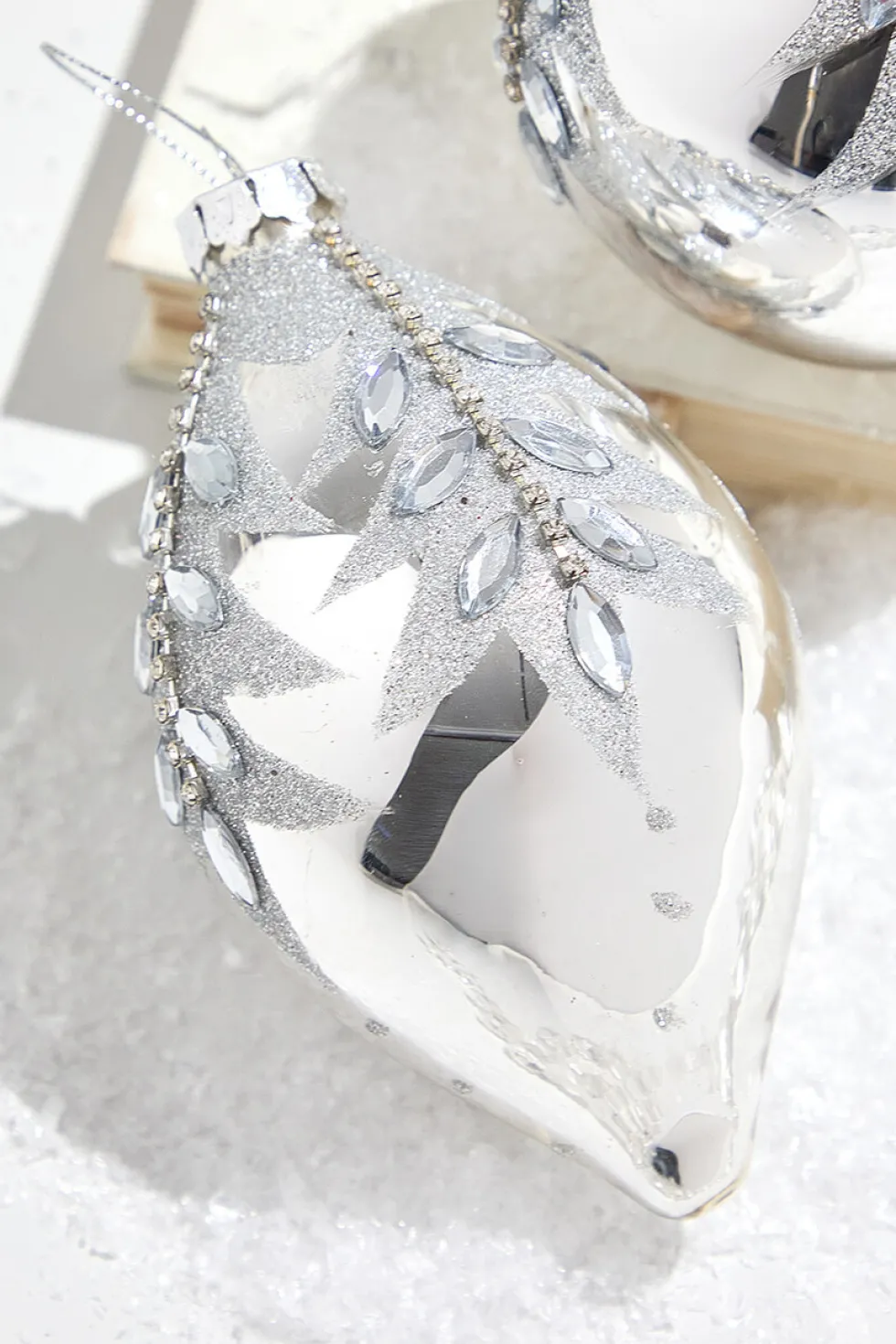 4" - 5.5" Glass Jewel Ball & Finial Ornament