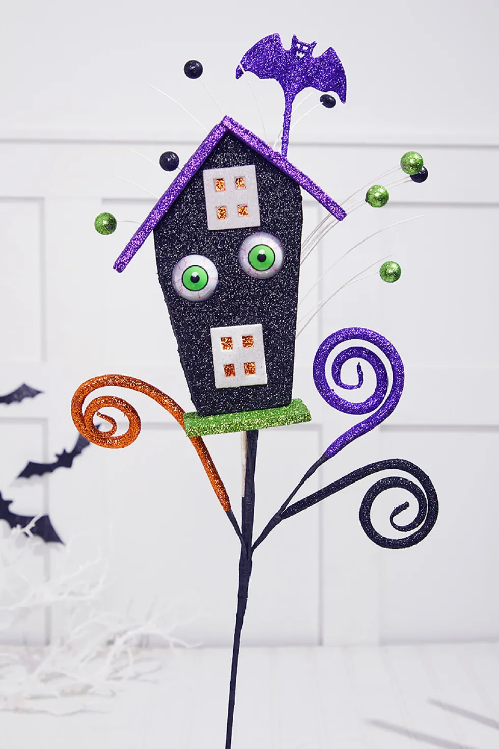 30” Glitter Eye House Bat Spray