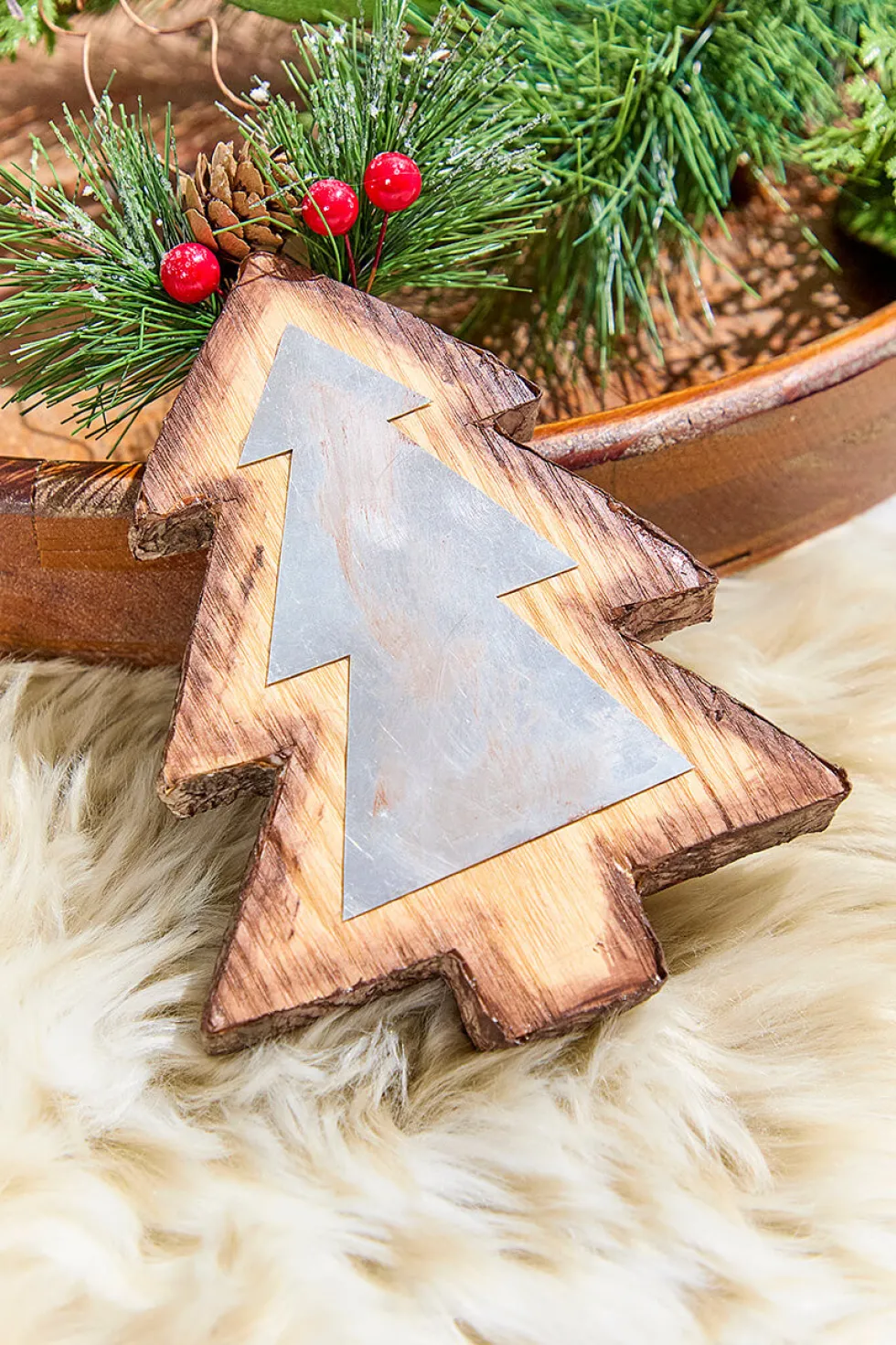 7" Hanging Christmas Tree Ornament