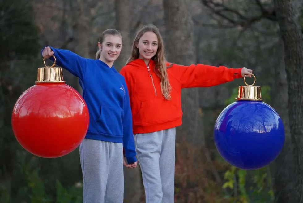20" HoliGlow Inflatable LED Ornament - 20" Blue