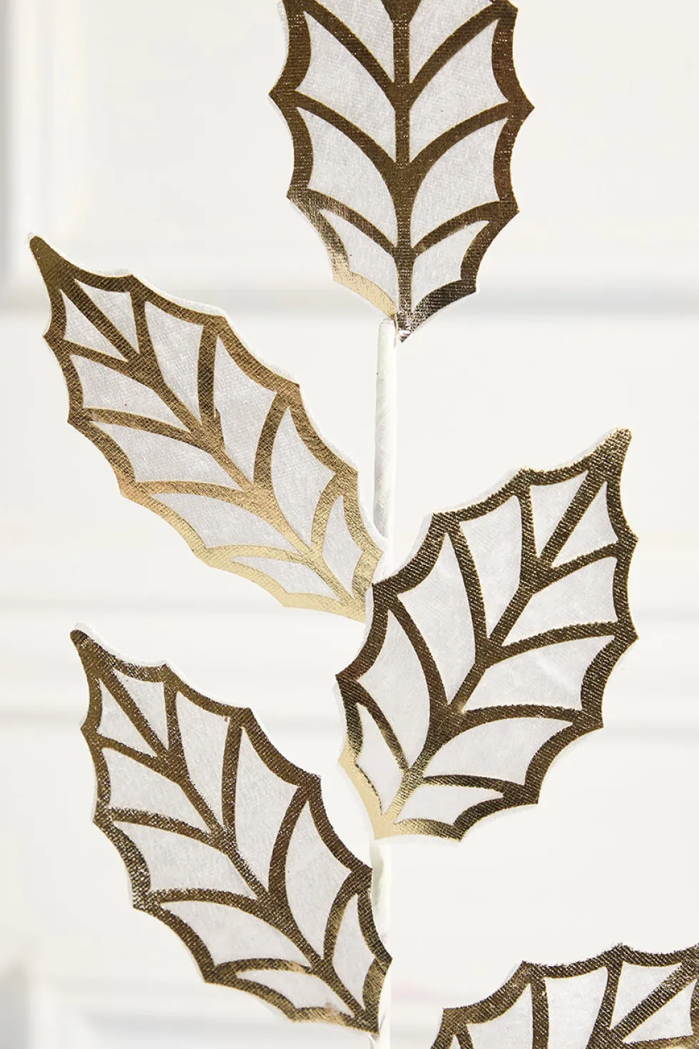 20" Ivory & Gold Metallic Leaf Spray