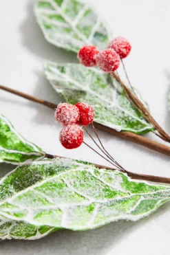 29” Leaf Berry Spray