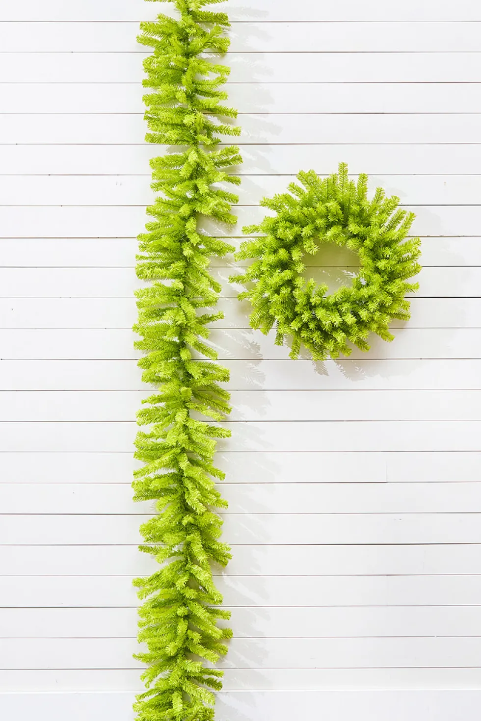 30" Lime Green Wreath
