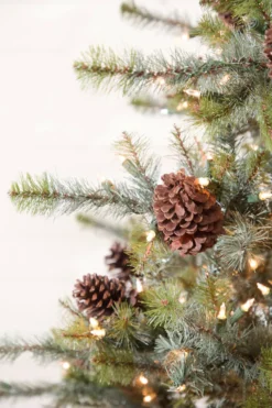 9' Mammoth Pine Christmas Tree with 1,300 Lights