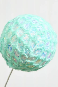 25" Mesh Ball Spray