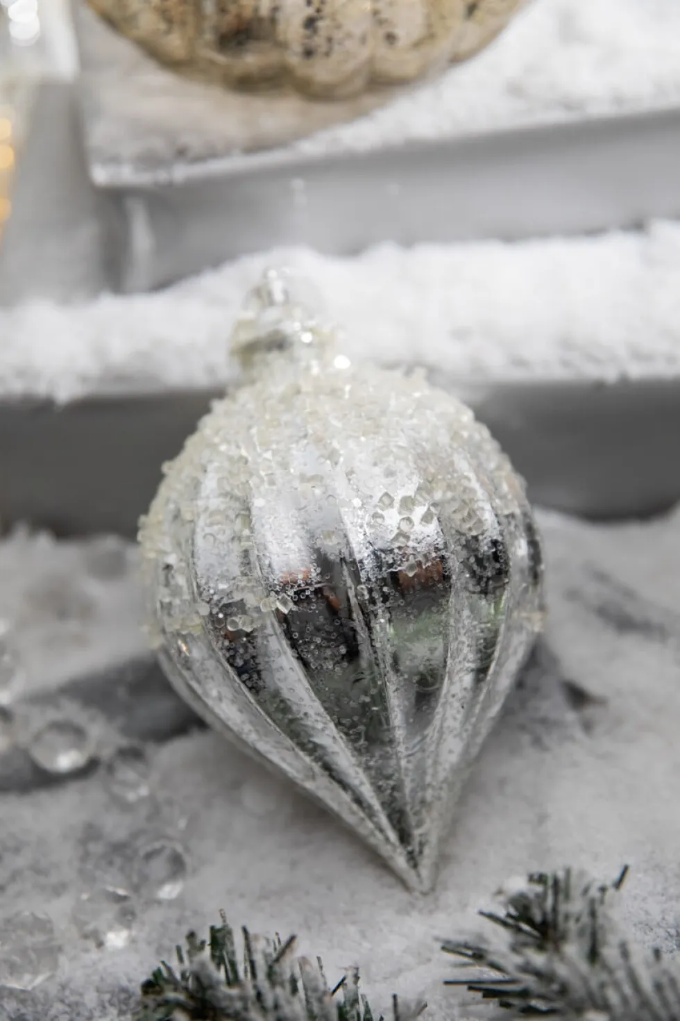 7" Metallic Ridged Iced Kismet Finial Ornament - Silver