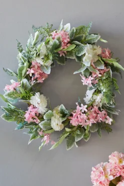 24" Mixed Flower Wreath - Pink, White & Green