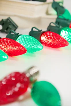 500' Outdoor Christmas Lighting Kit - Red/Green