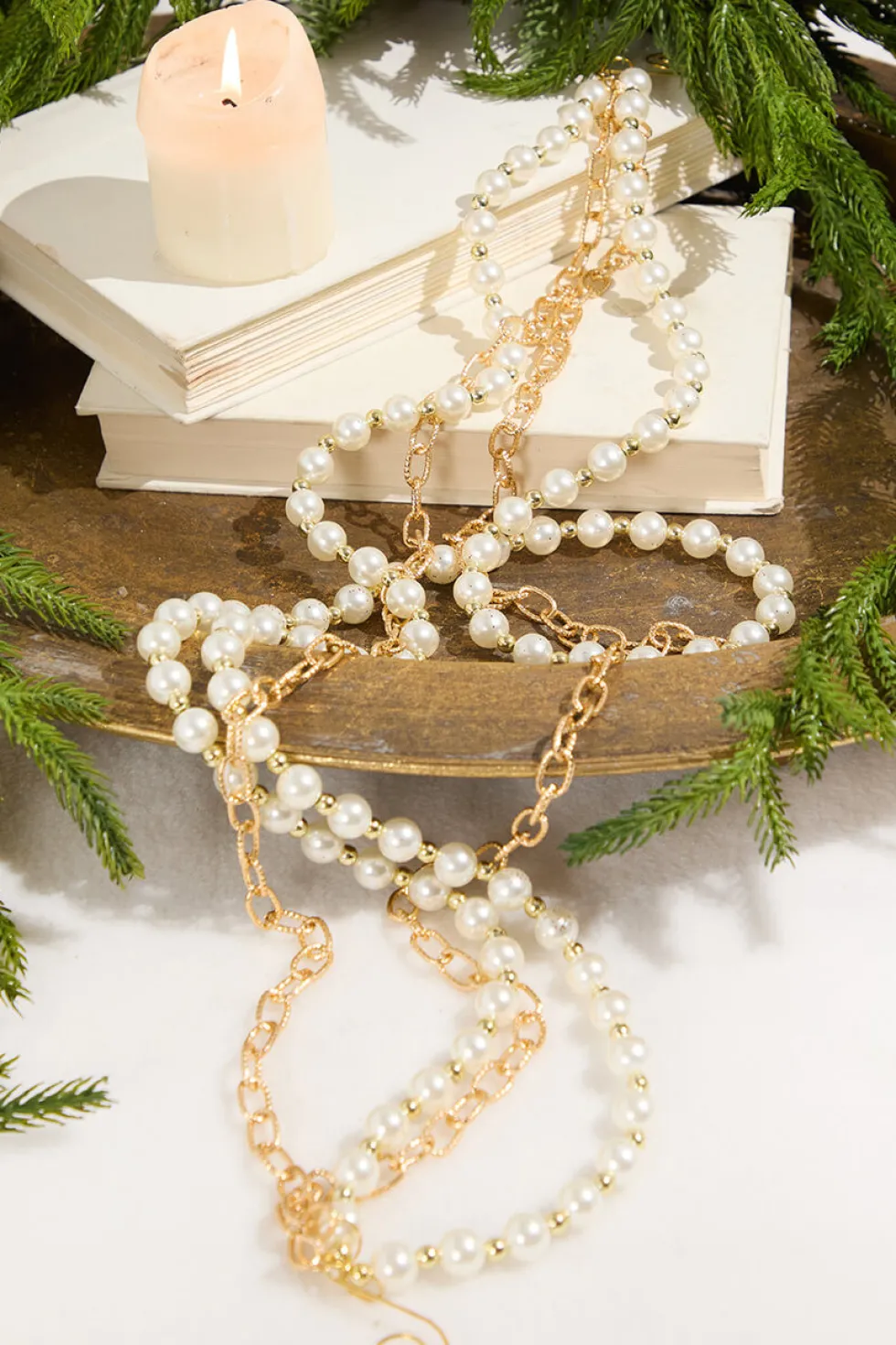 27" Pearl Chain and Bead Garland