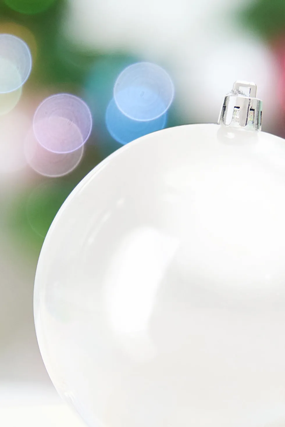 4" Pearl Iridescent Ball Ornament
