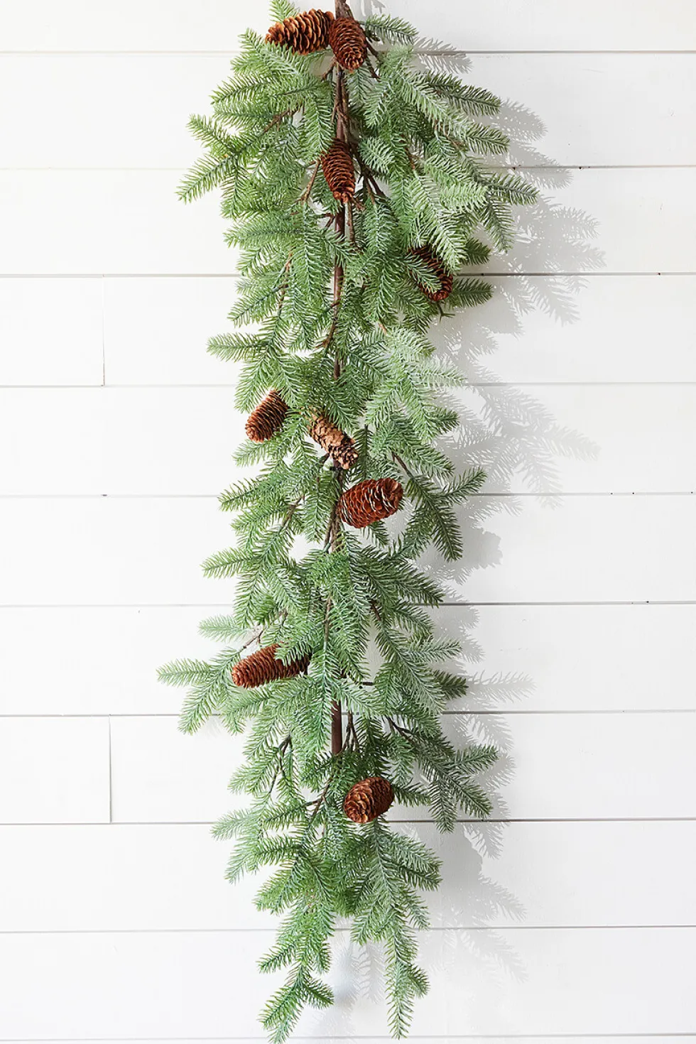 45" PE Fir Pine with Pinecones Garland