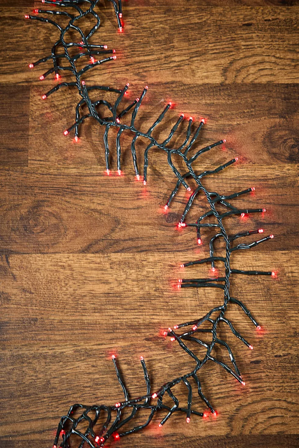 53' Platinum Elite Cluster Lights - 1560L Red (Green Cord)