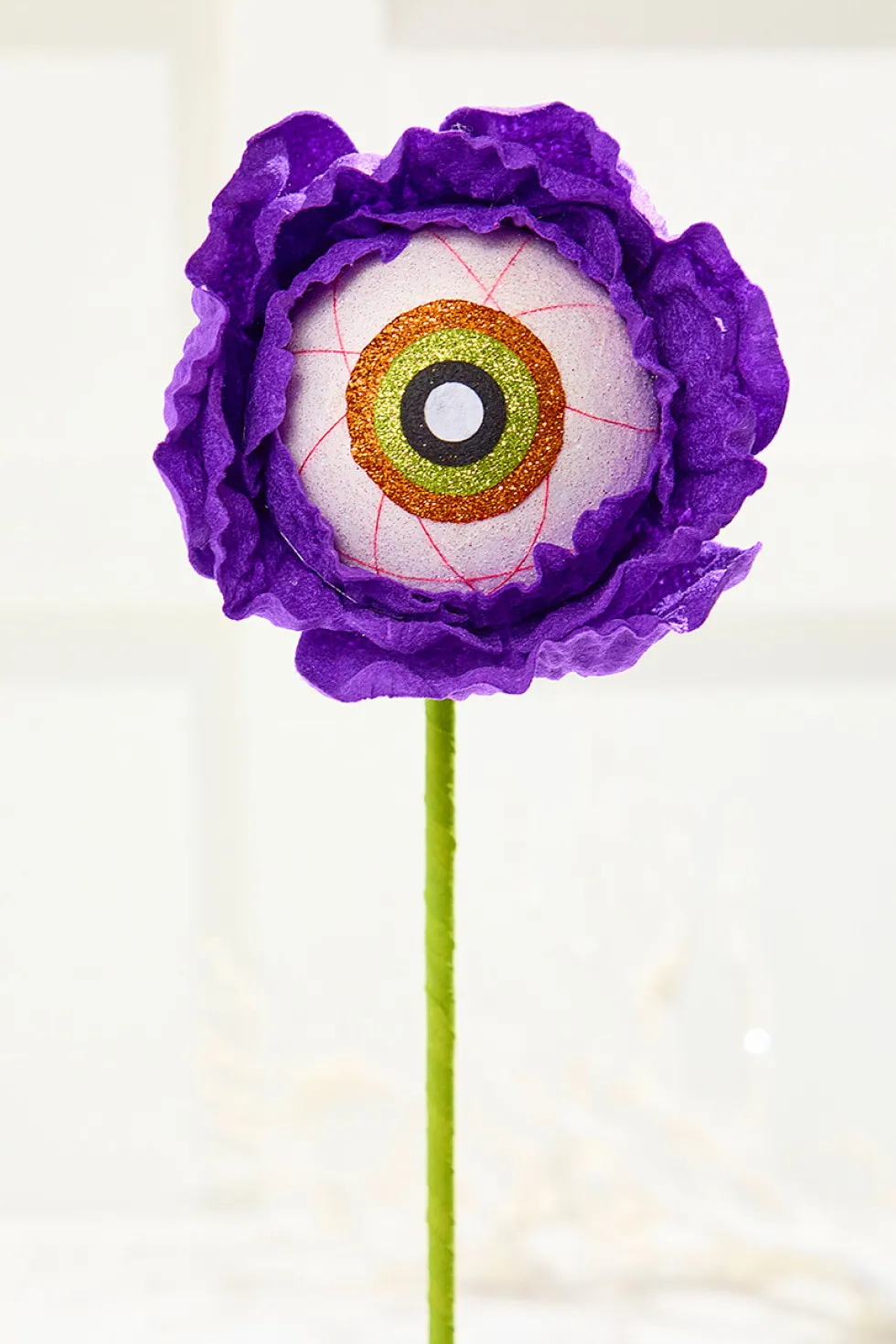 21" Purple Eye Ball Flower Stem