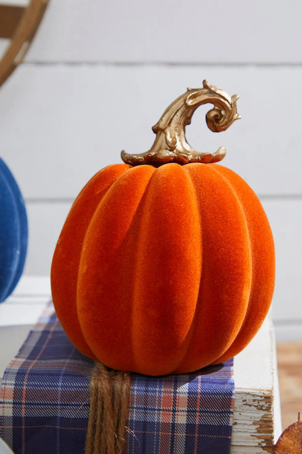 6" Resin & Felt Harvest Pumpkin