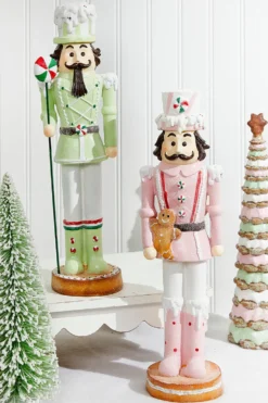 16" Resin Kringle's Bakery Nutcracker