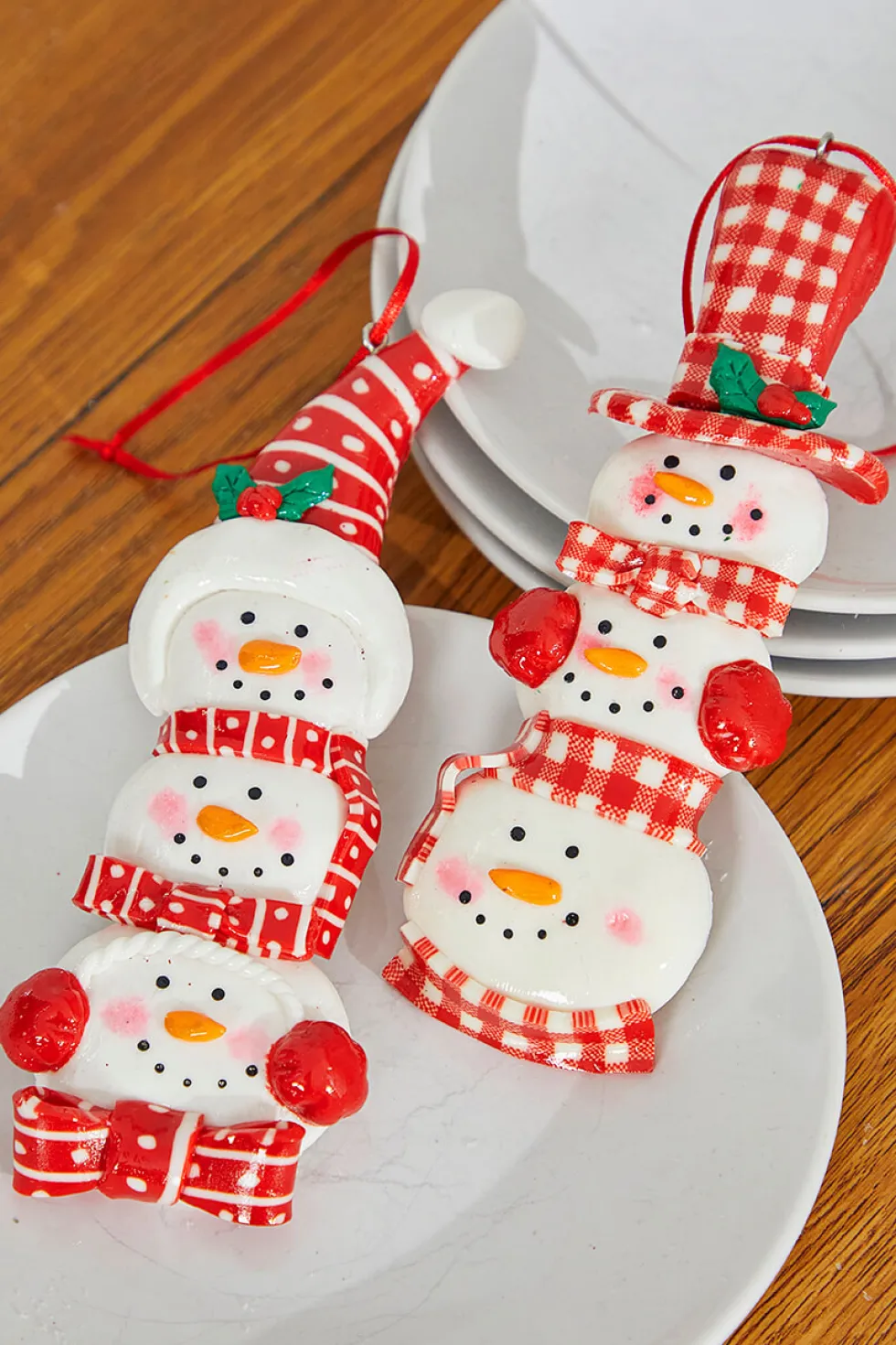 6" Snowman with Plaid or Polka Dot Hat Resin Ornament