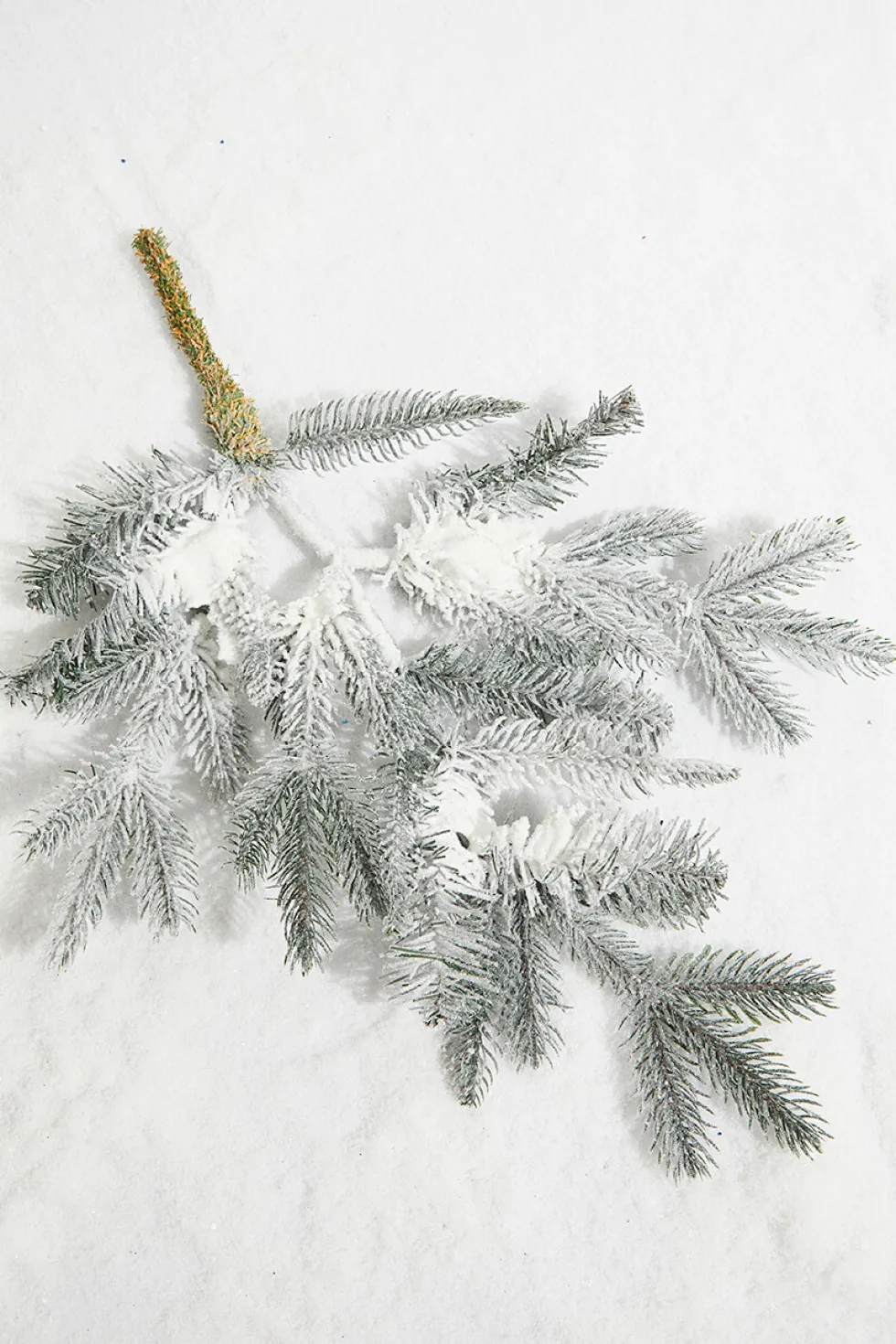 21” Snowy Halifax Spray
