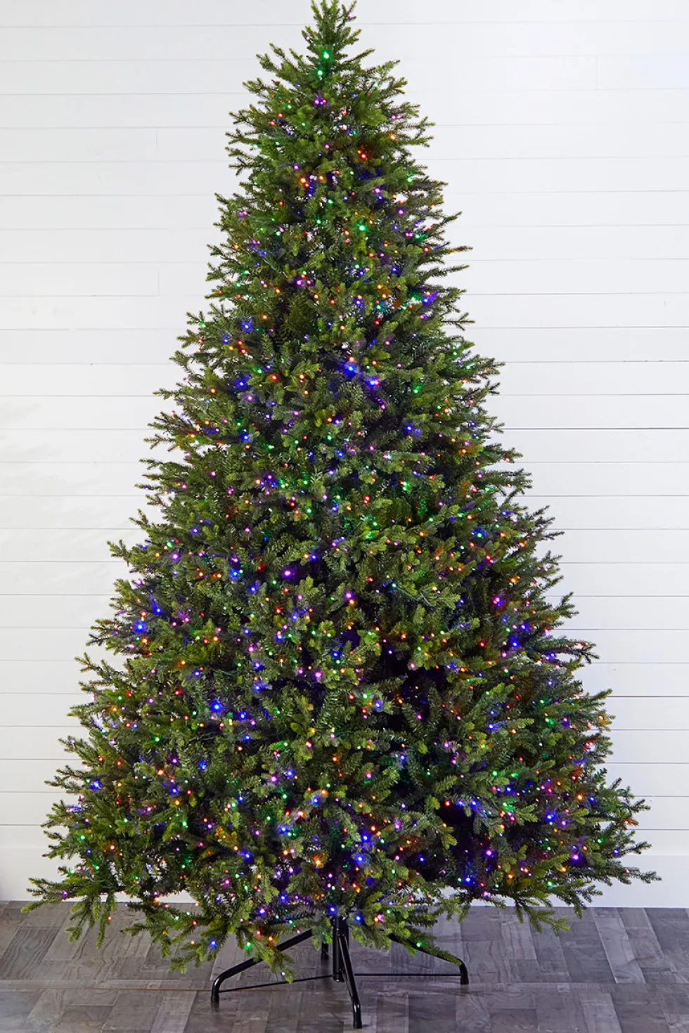 10' Southern Fir with 3000 3mm Lights