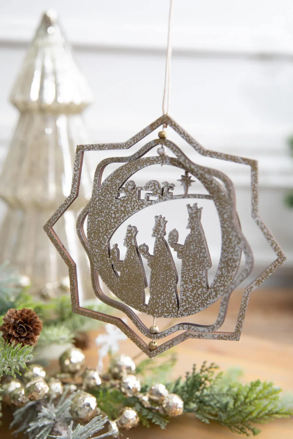 6" Spinning Nativity Ornament