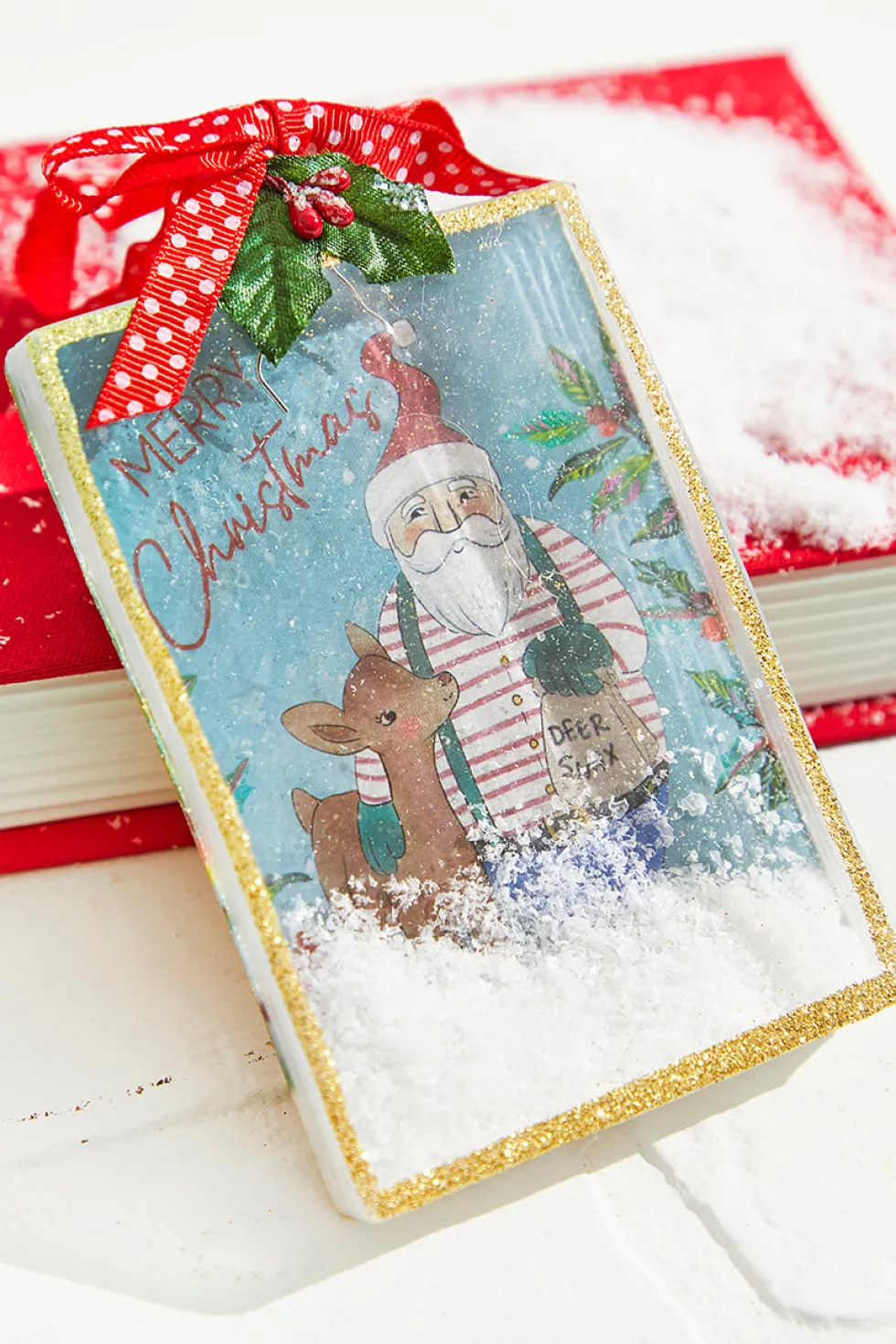5" Square Snowglobe Santa Ornament