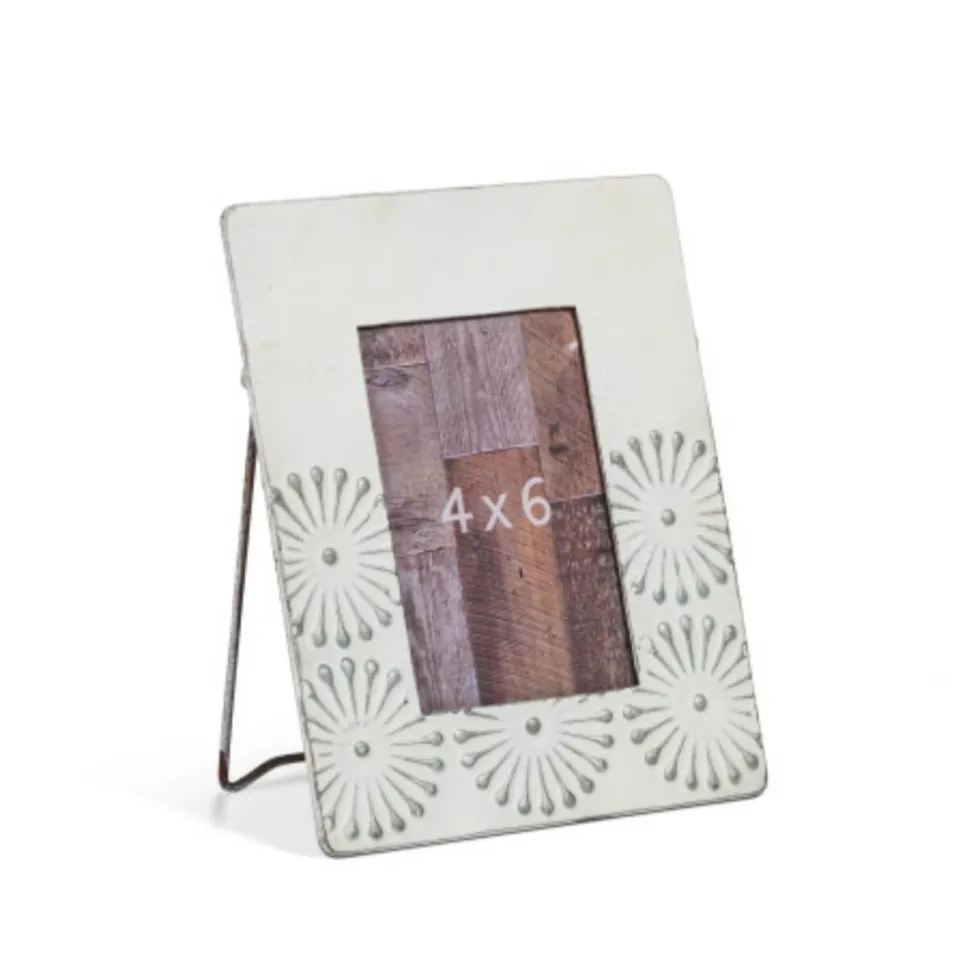 9" White and Grey Metal 4x6 Picture Frame
