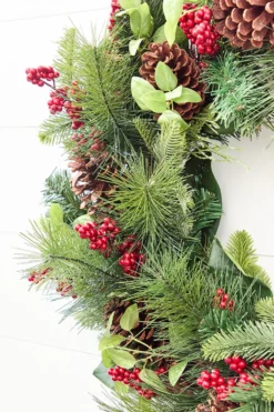 29" Winter Foliage & Magnolia Leaf Wreath