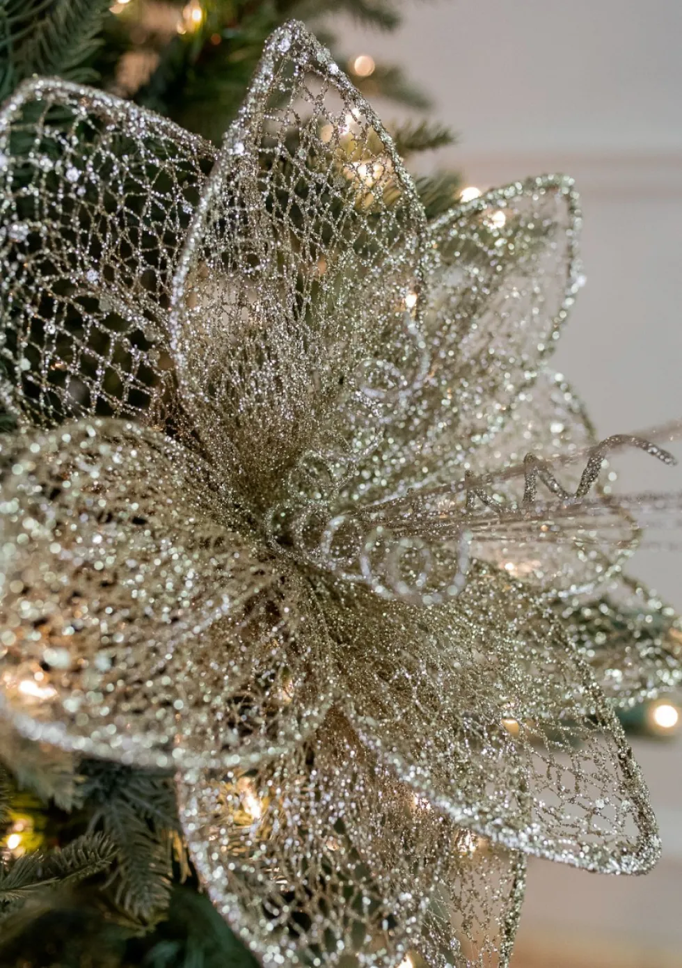 24” x 12" Champagne Glitter Sequin Mesh Poinsettia Stem