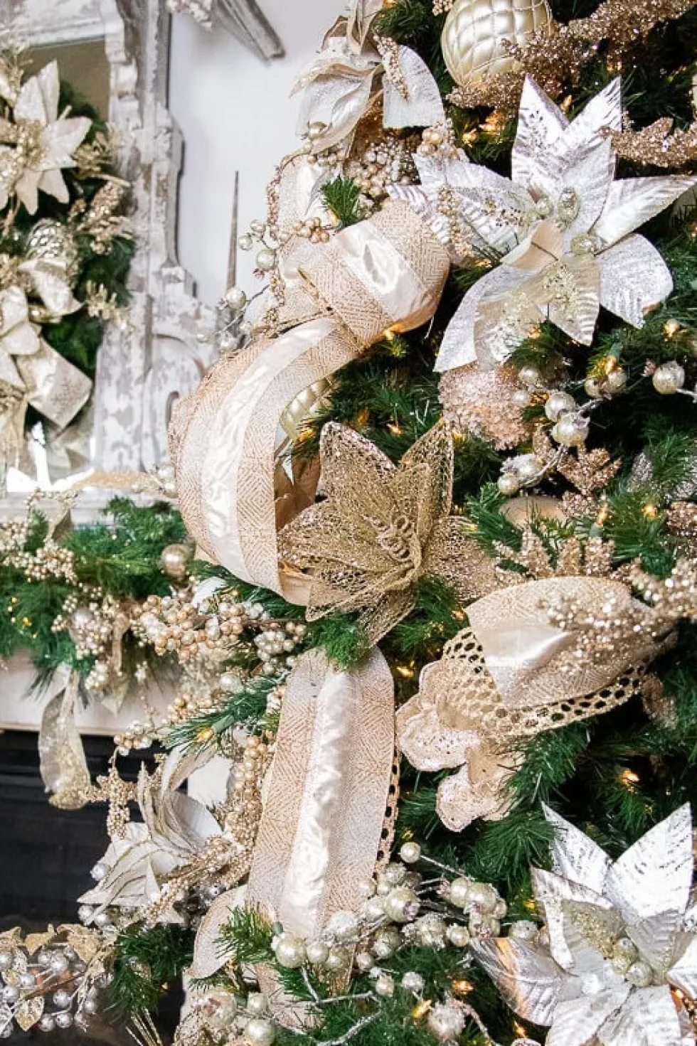 24” x 12" Champagne Glitter Sequin Mesh Poinsettia Stem