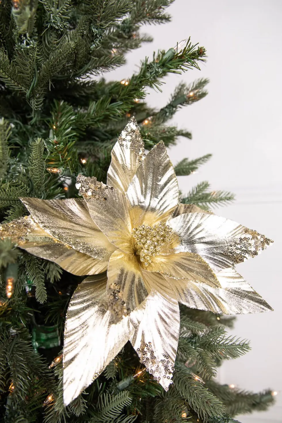 22” x 12.5" Gold Poinsettia Stem