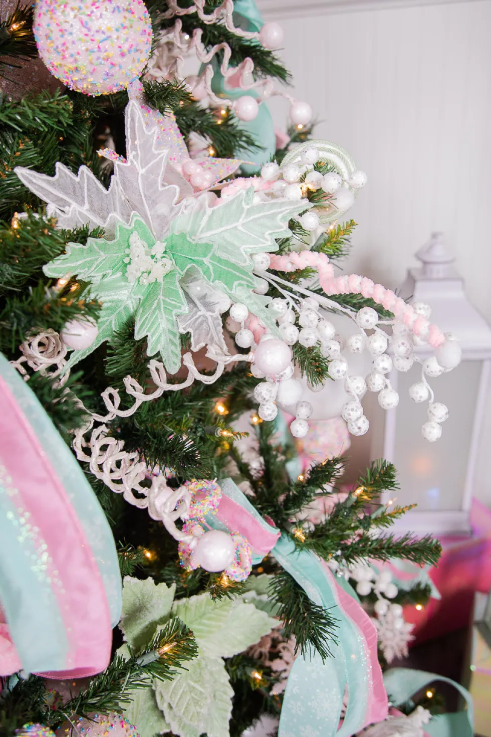 24” x 13" Green & White Frosted Glitter Poinsettia Stem