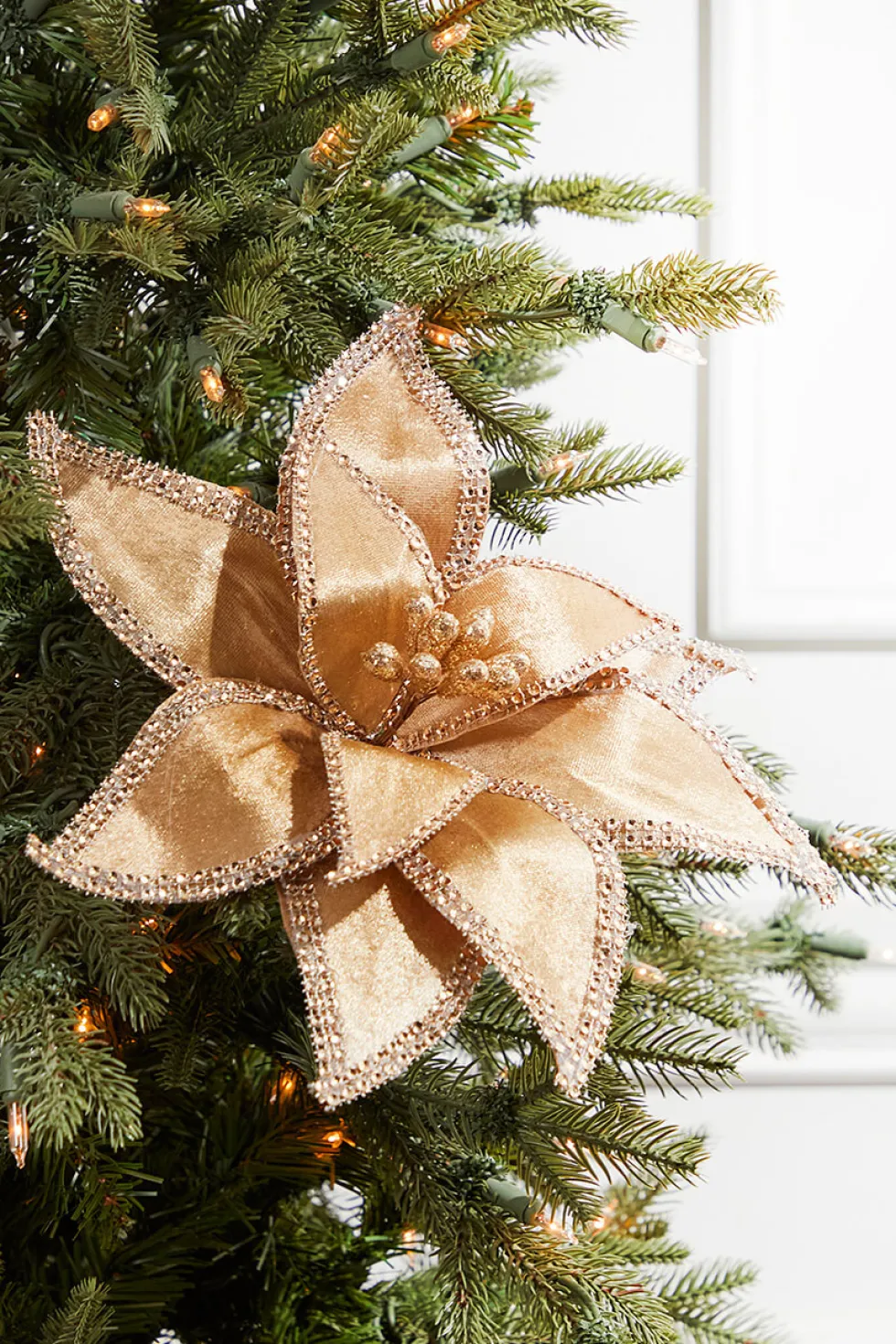 24” x 12" Jeweled Edge Regal Poinsettia Stem