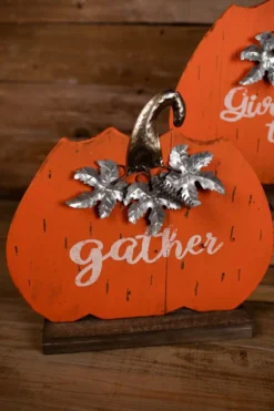 15x16 Wooden/Metal Greeting Pumpkin