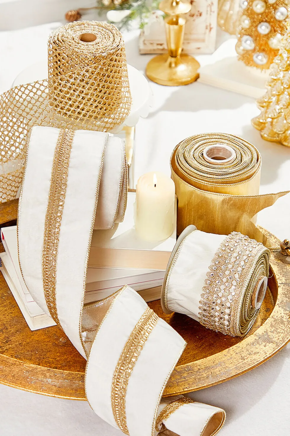 4" x 5 Yard White and Gold Velvet Ribbon